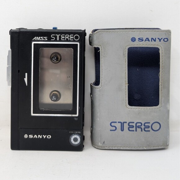 VTG Sanyo M 5550 Black Metal Stereo Cassette Player Walkman With Case For Parts - Picture 1 of 16